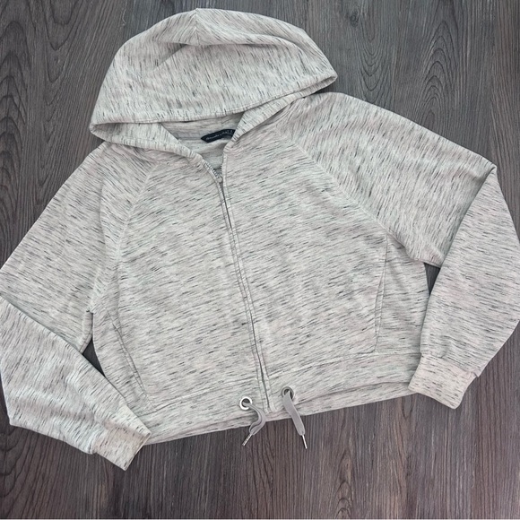 Abercrombie & Fitch Tops - Abercrombie & Fitch Zip Hoodie L